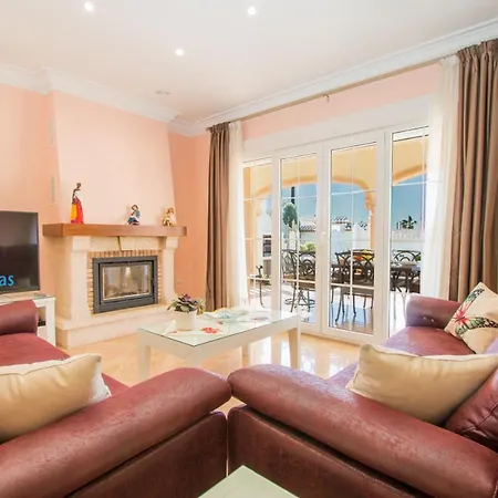 Capri By Abahana Villas Villa