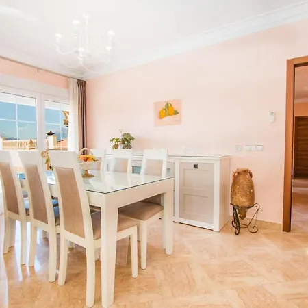 Villa Villa Capri By Abahana Villas