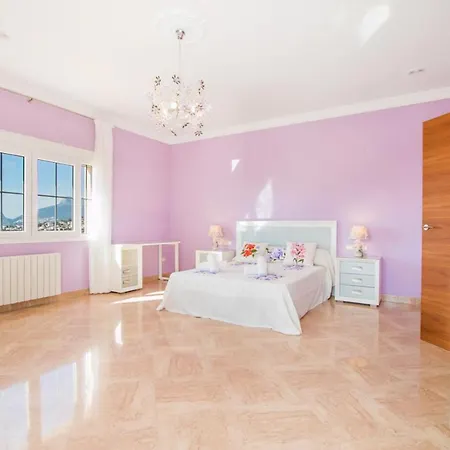 Villa Capri By Abahana Villas